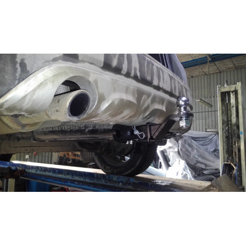 Фаркоп Бизон на RENAULT Duster 2015-2021 (HSA,HSM) Арт. FA 0170-E