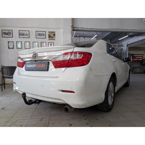 Фаркоп Лидер Плюс на TOYOTA Camry 2011–2014  Арт. T106-A 