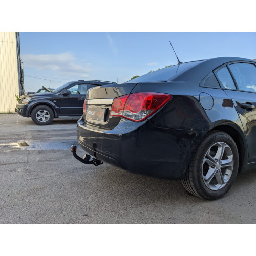Фаркоп Трейлер на CHEVROLET Cruze 2009–2011  Арт. 9450  (хетчбэк и седан)