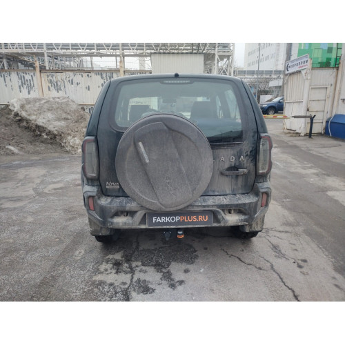 Фаркоп BERG на Chevrolet Niva 2002-2020 Арт. F.6016.003 (установка без сверления)