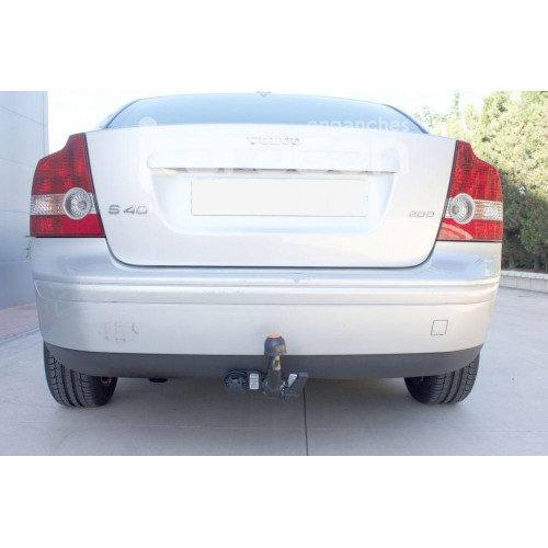 Фаркоп ARAGON на VOLVO S40 2007–  Арт. E6804BA 