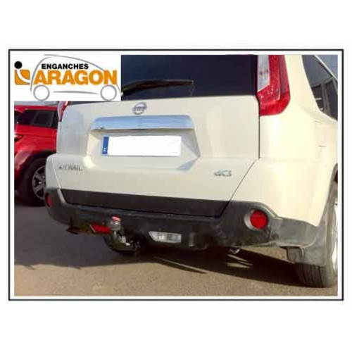 Фаркоп ARAGON на NISSAN X-Trail 2007–2014 Арт. E4417BA (T31)